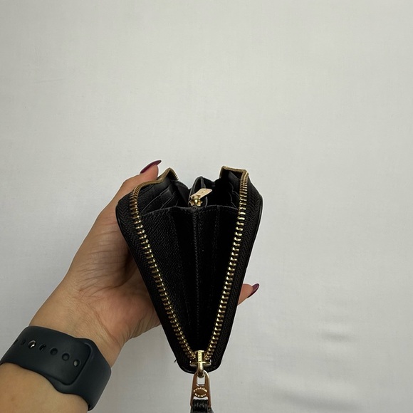 Coach Black Leather Wallet - Picture 9 of 10